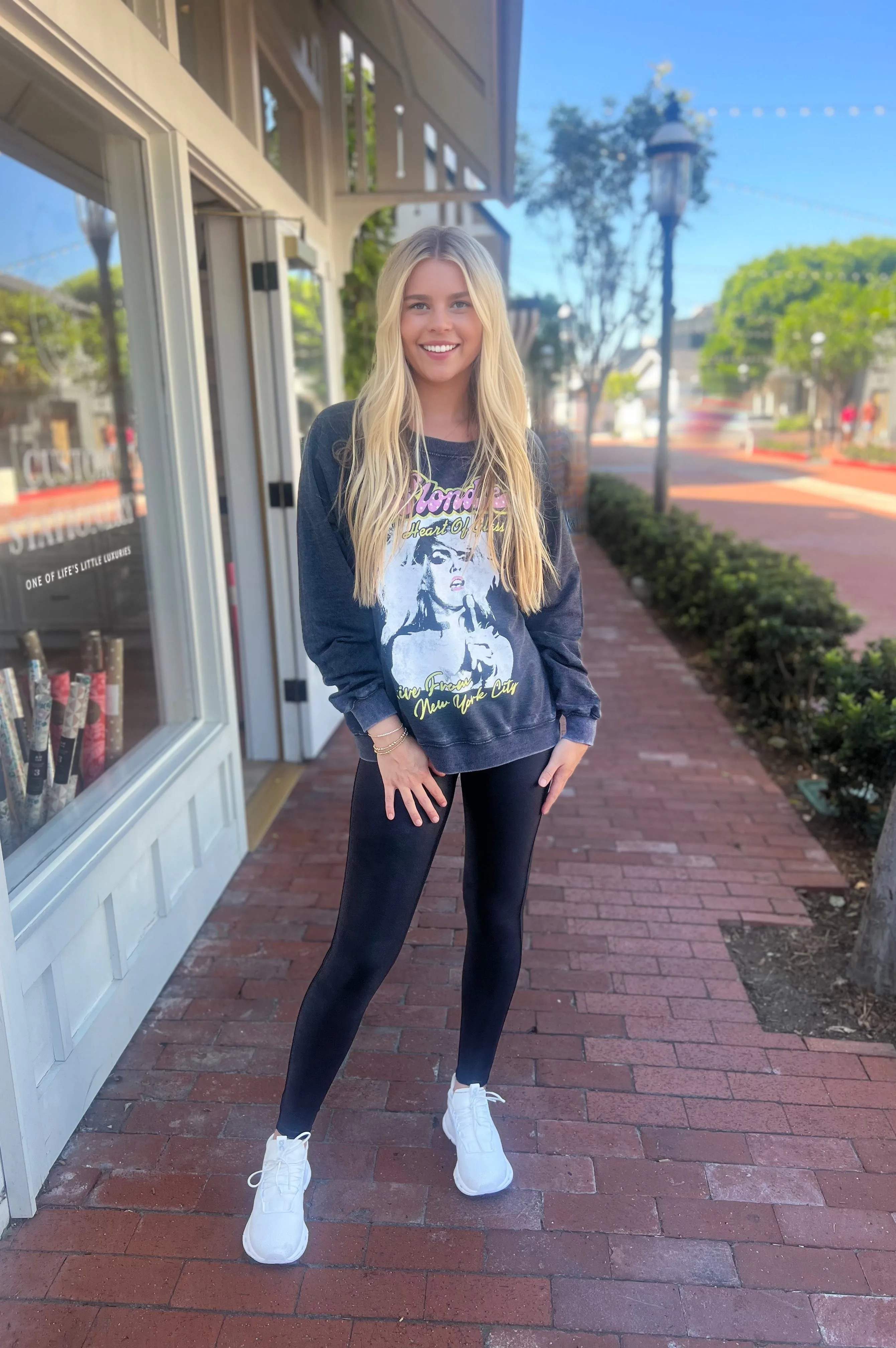 Blondie Pullover Vintage Black