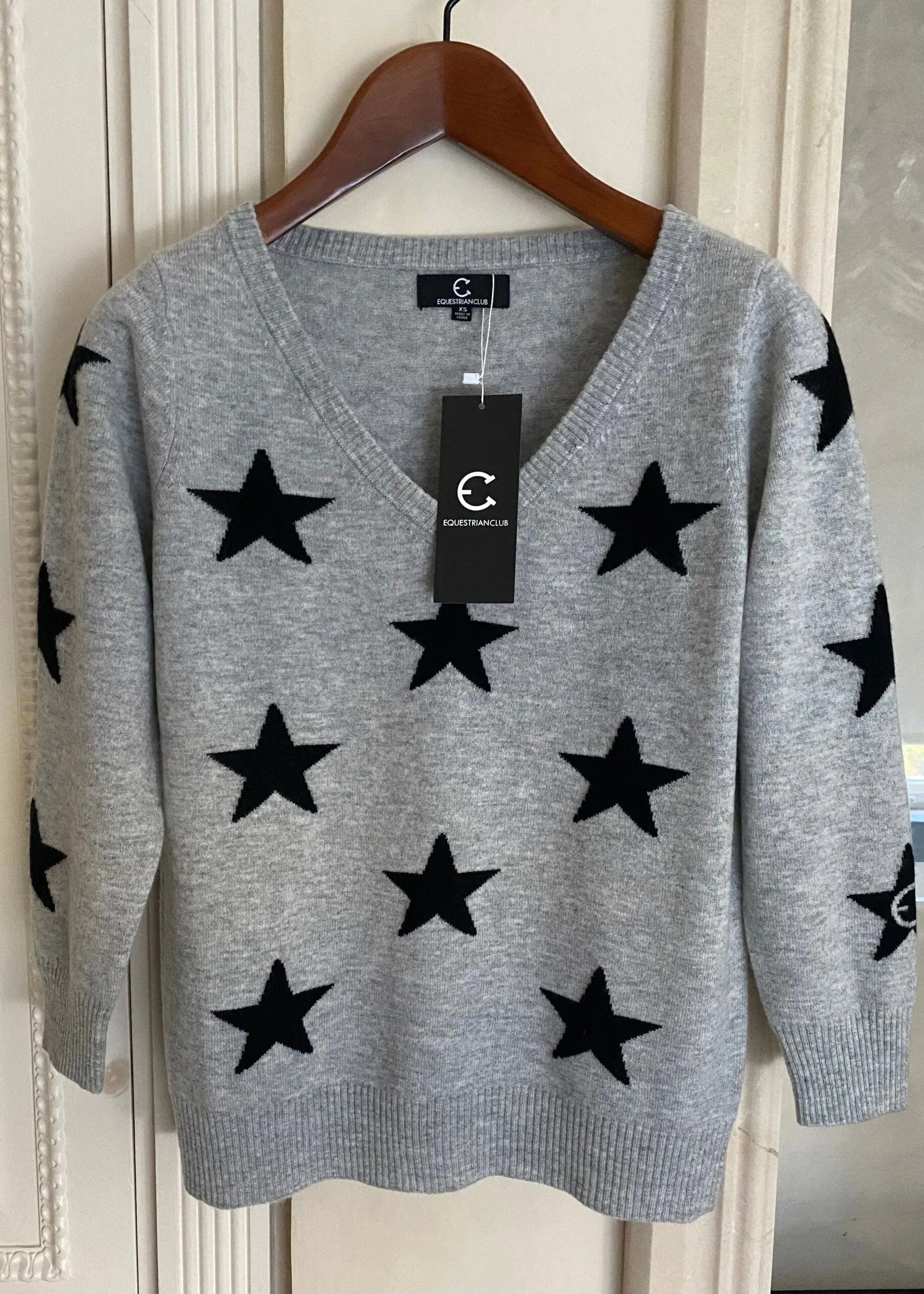 EquestrianClub- Star V Neck Sweater