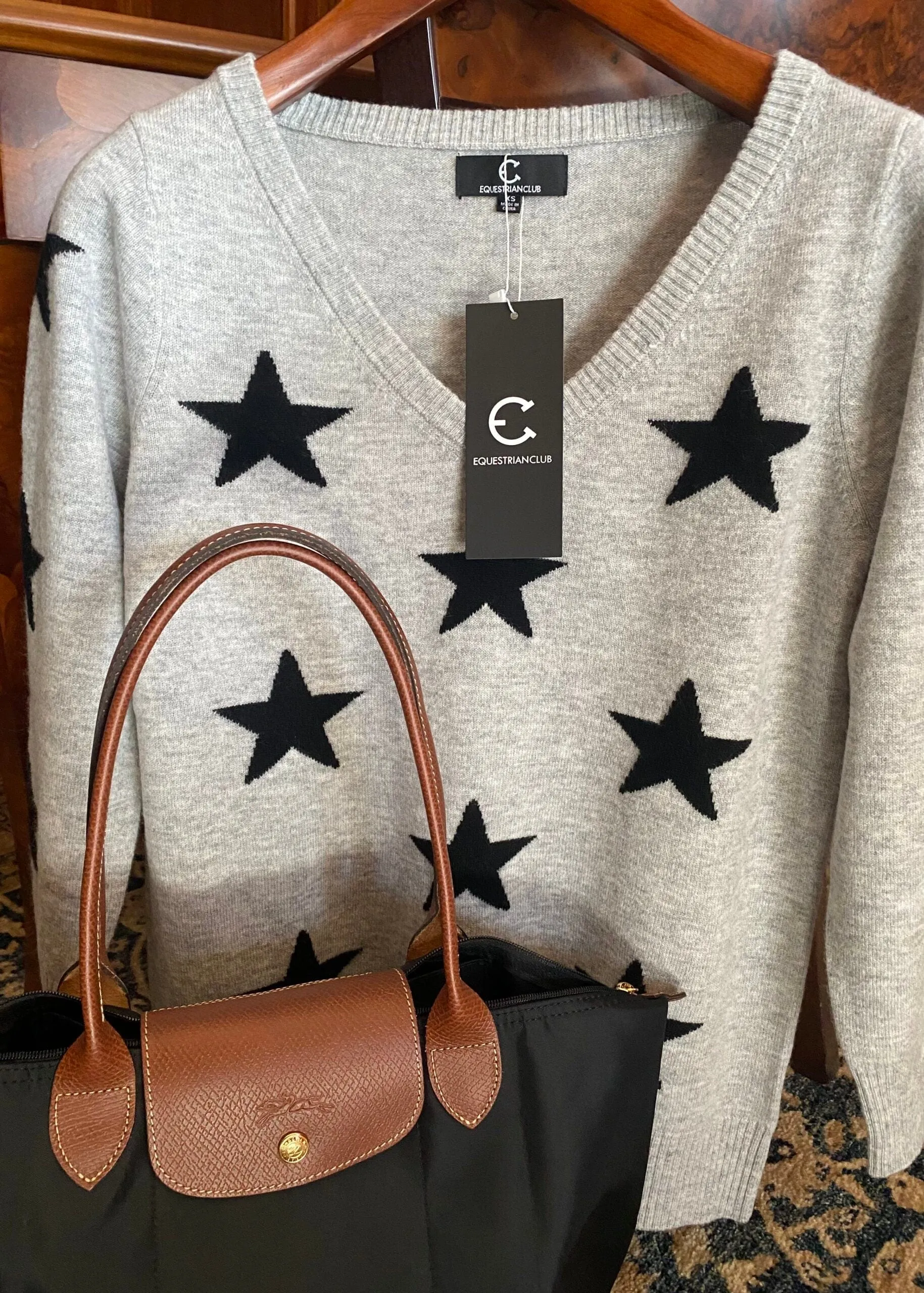 EquestrianClub- Star V Neck Sweater