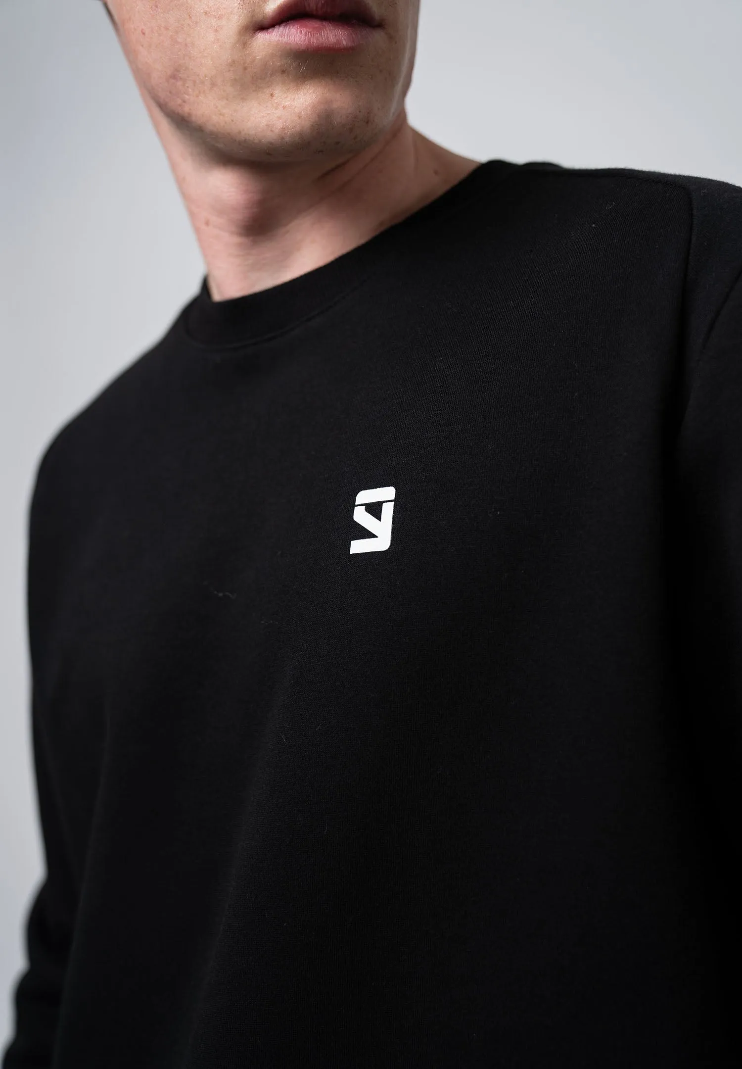 Essential Street Crewneck