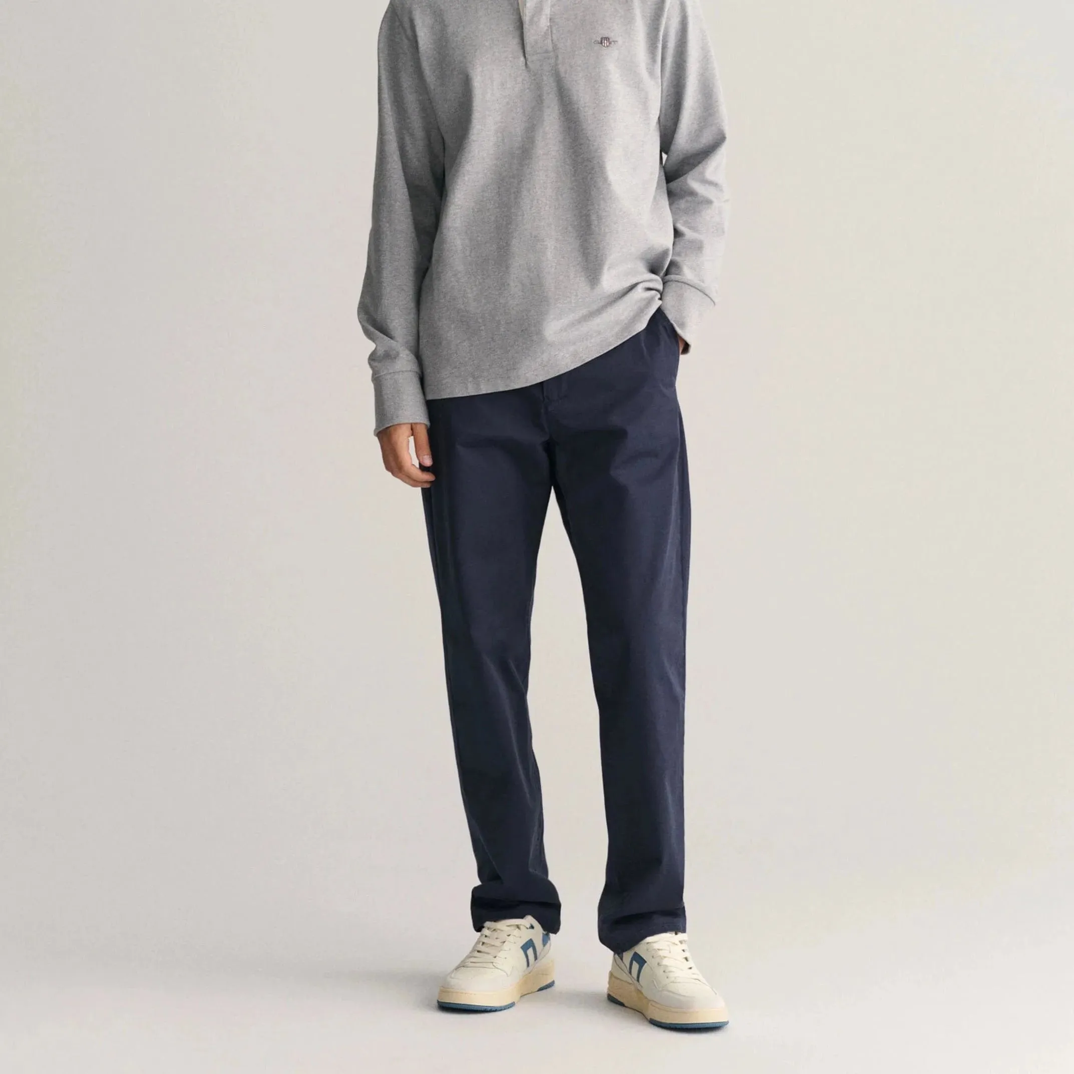 GANT Regular Fit Twill Chinos in Marine