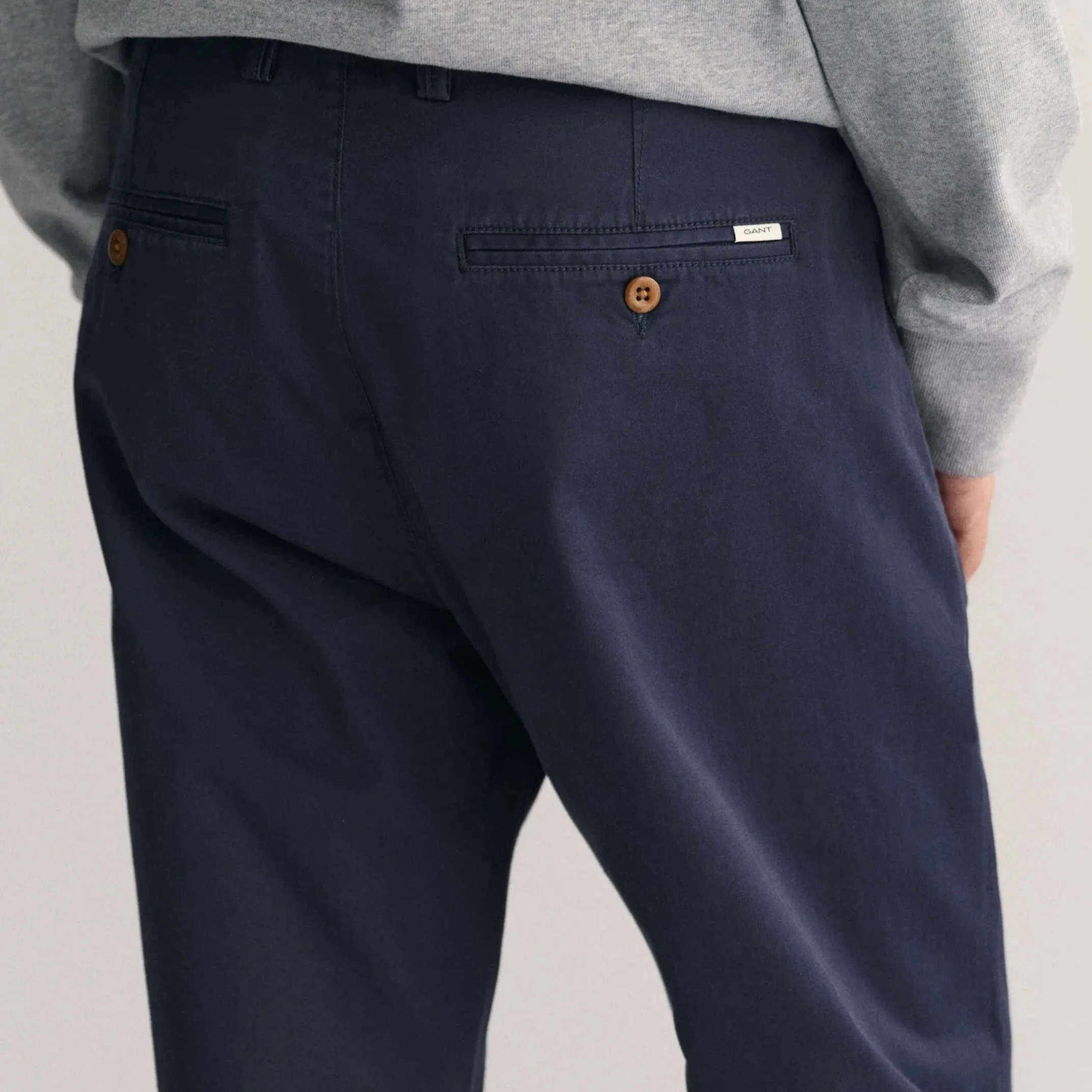 GANT Regular Fit Twill Chinos in Marine