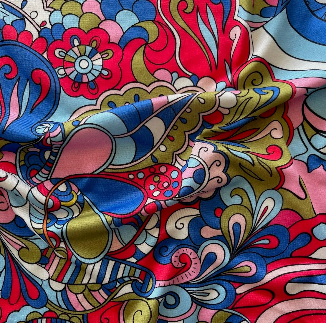 Light-Weight Retro-Inspired  Psychedelic Polyester Knit (Made in Italy)