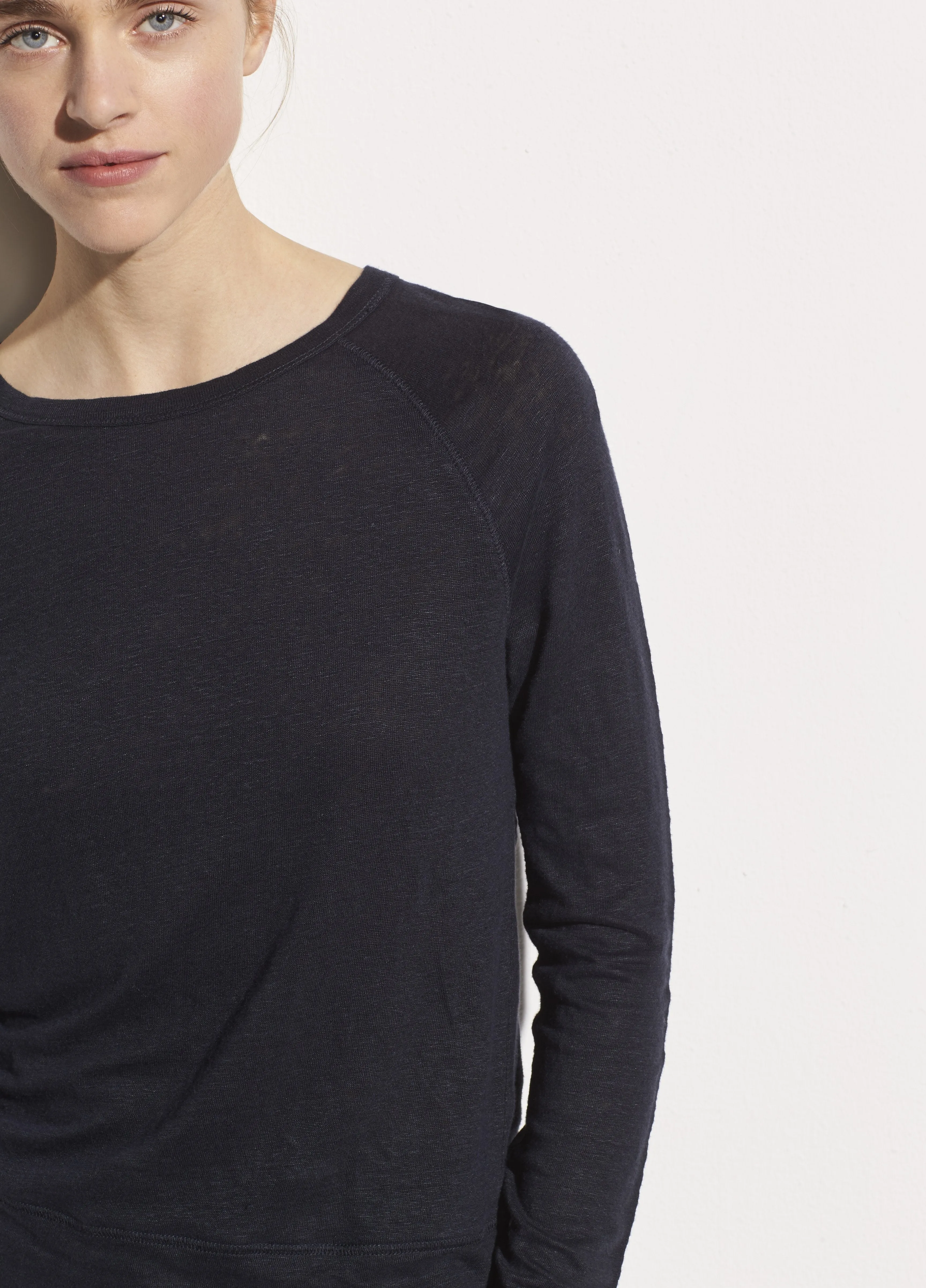 Linen Jersey Raglan Pullover in Coastal Blue