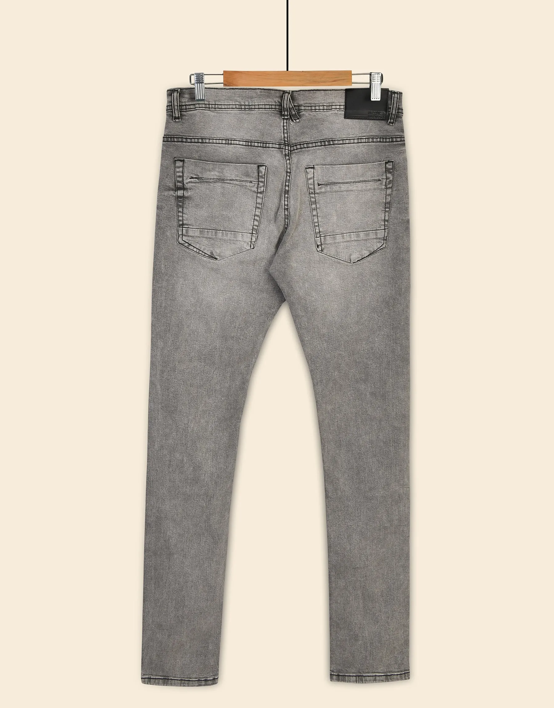 Men's Grey Wash Straight Fit Denim Jeans - GRAPHITE