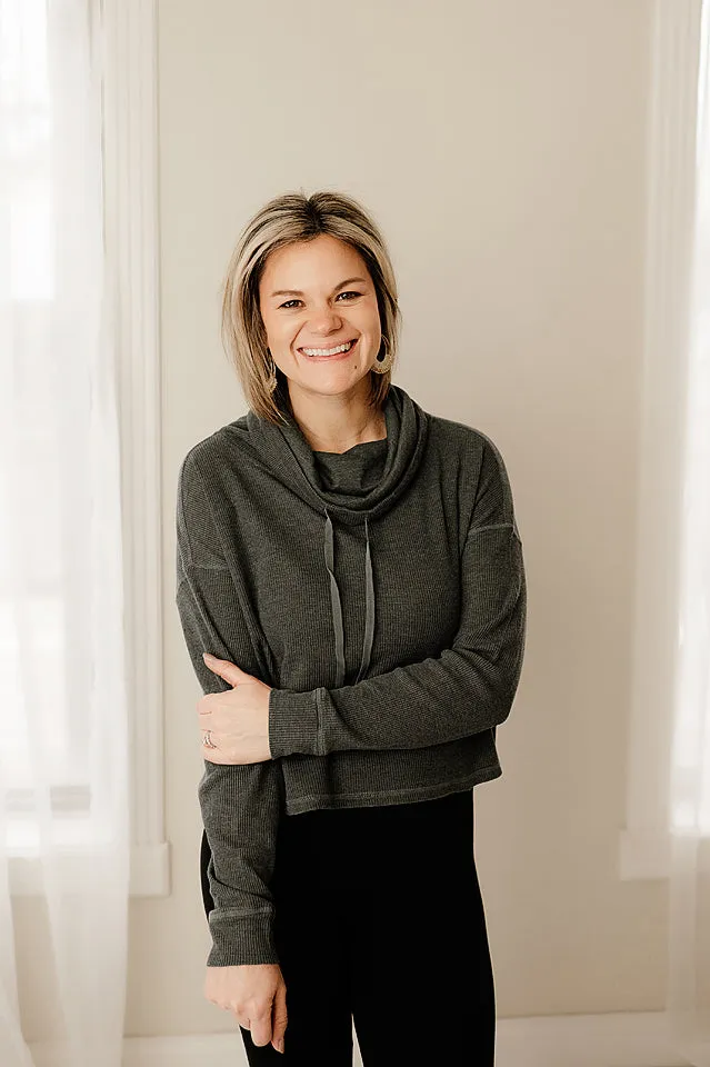 Mineral Cowl Pullover