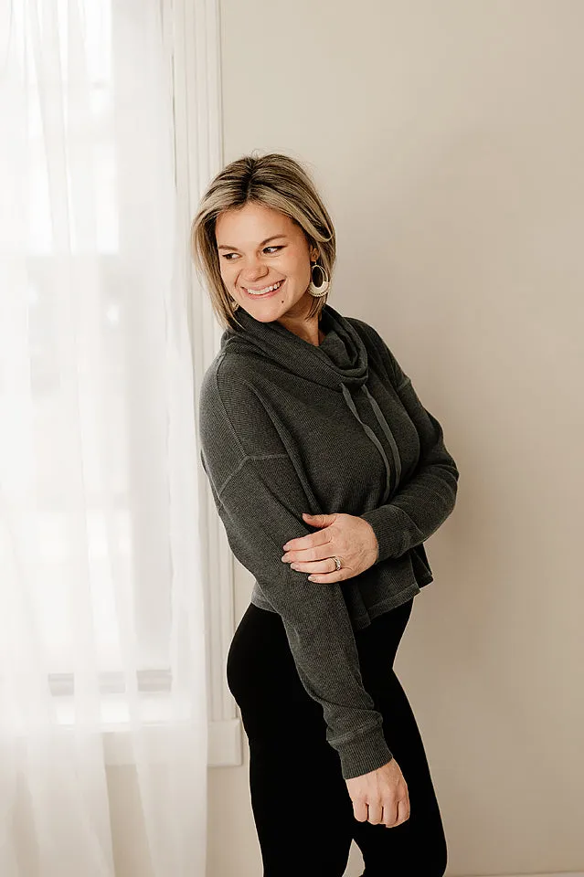 Mineral Cowl Pullover