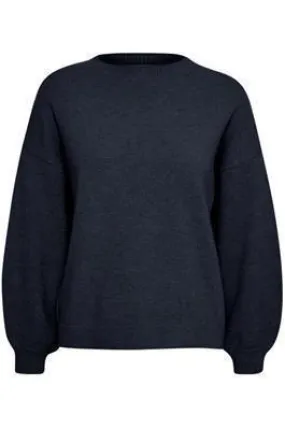 My Essential Wardrobe June - Strik