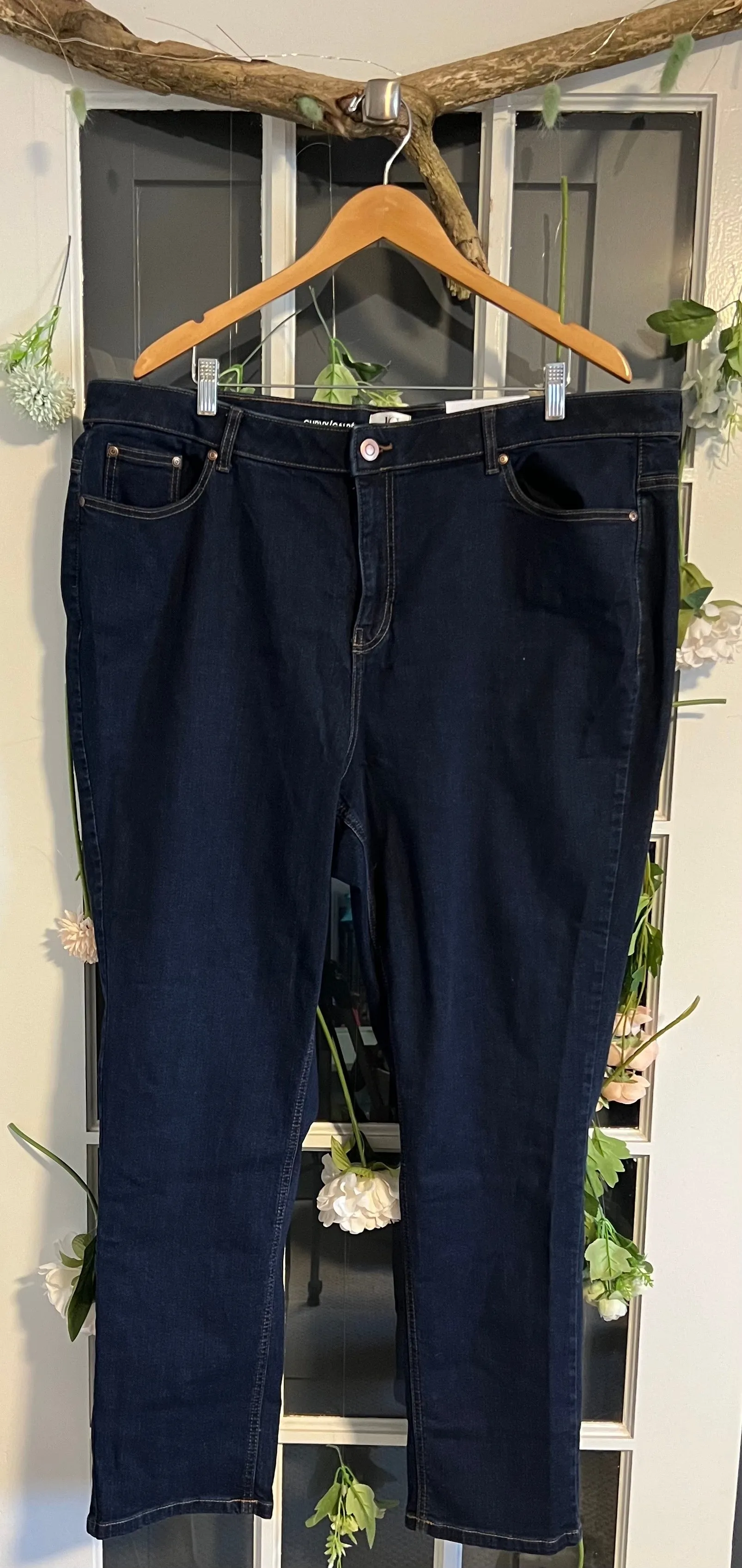 Penn. Indigo Curvyfit Straight Leg Denim 24