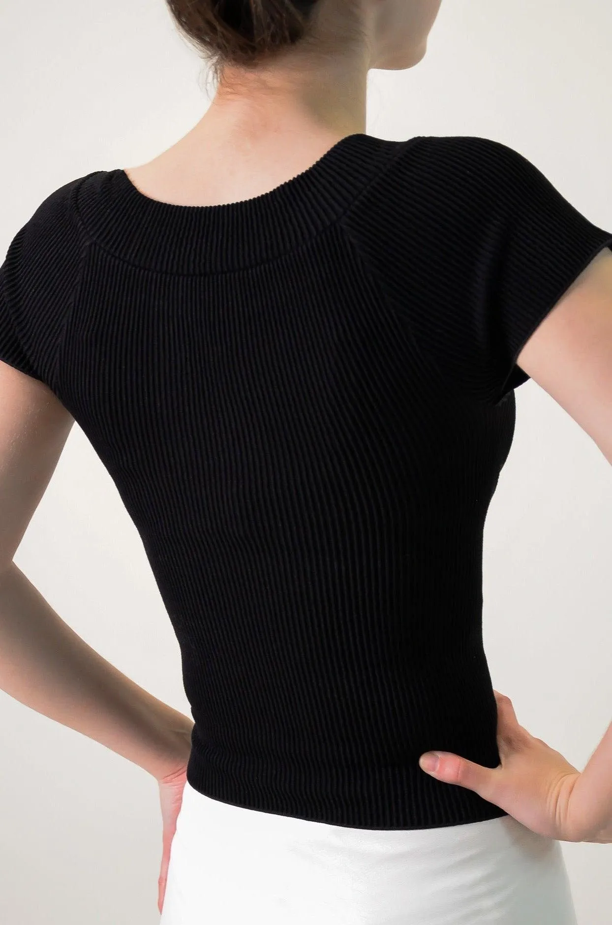 Ribbed Seamless Top
