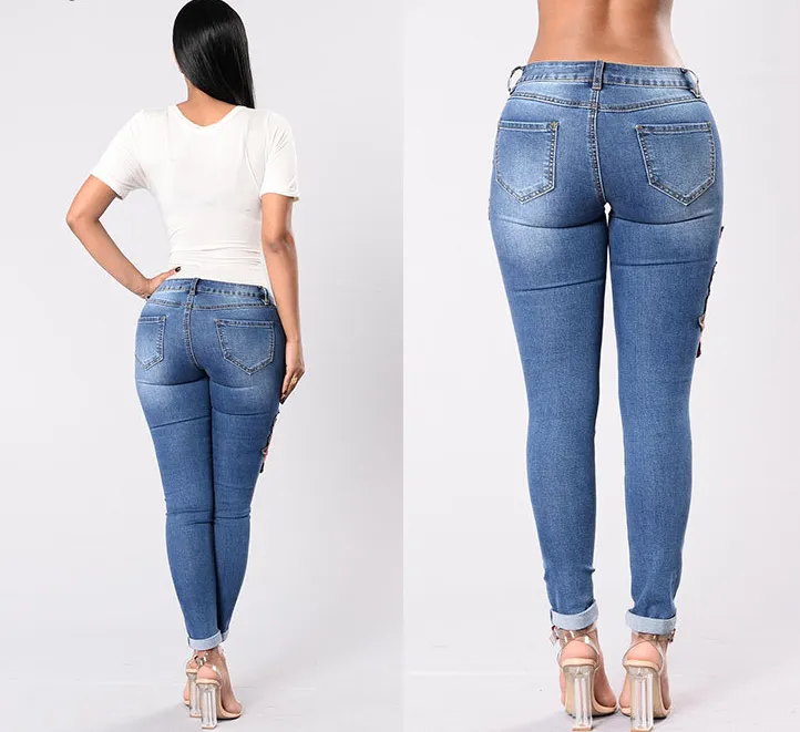 Rose Printed Ripped Jeans Pants