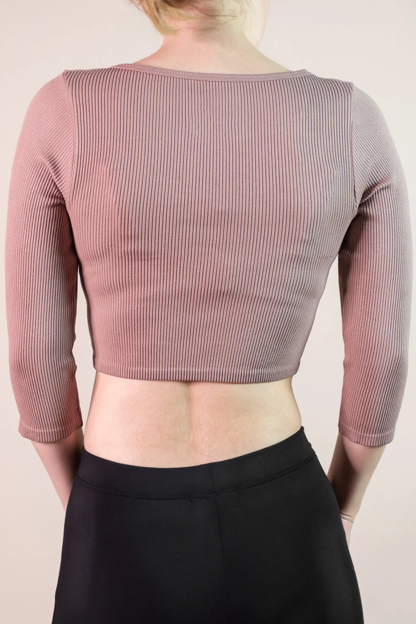 Seamless Long Sleeve Scoop Neck